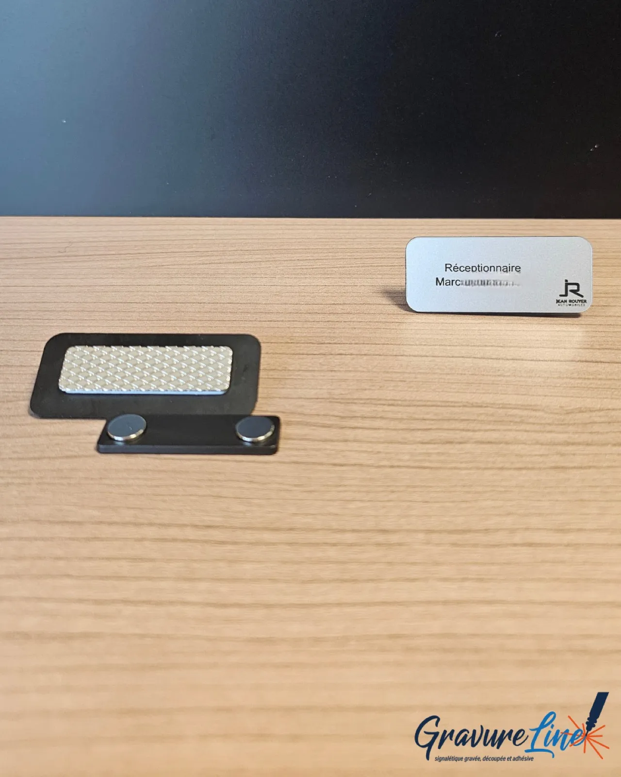 Badges (2) — Gravureline