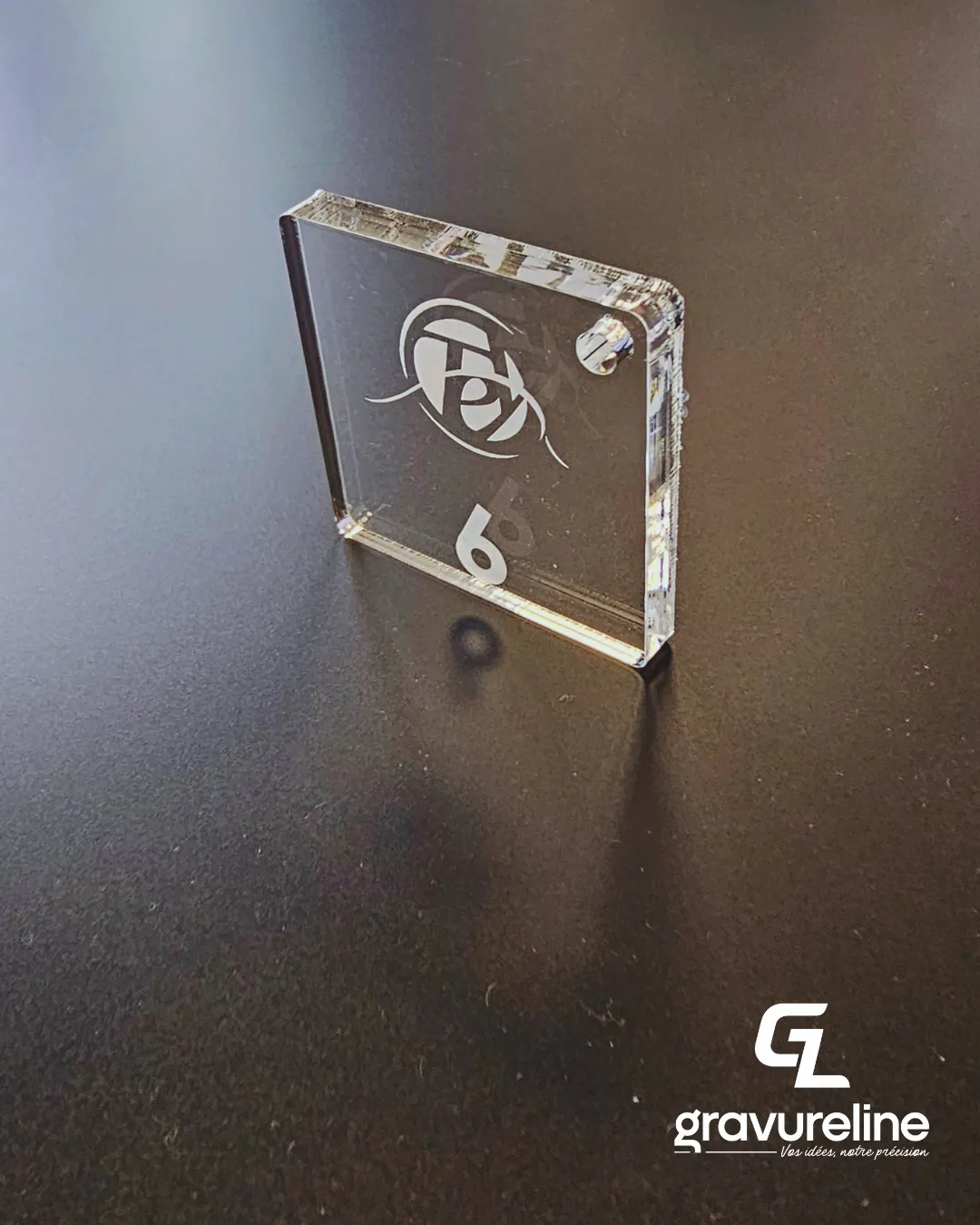 PORTE CL2 PLEXI — Gravureline