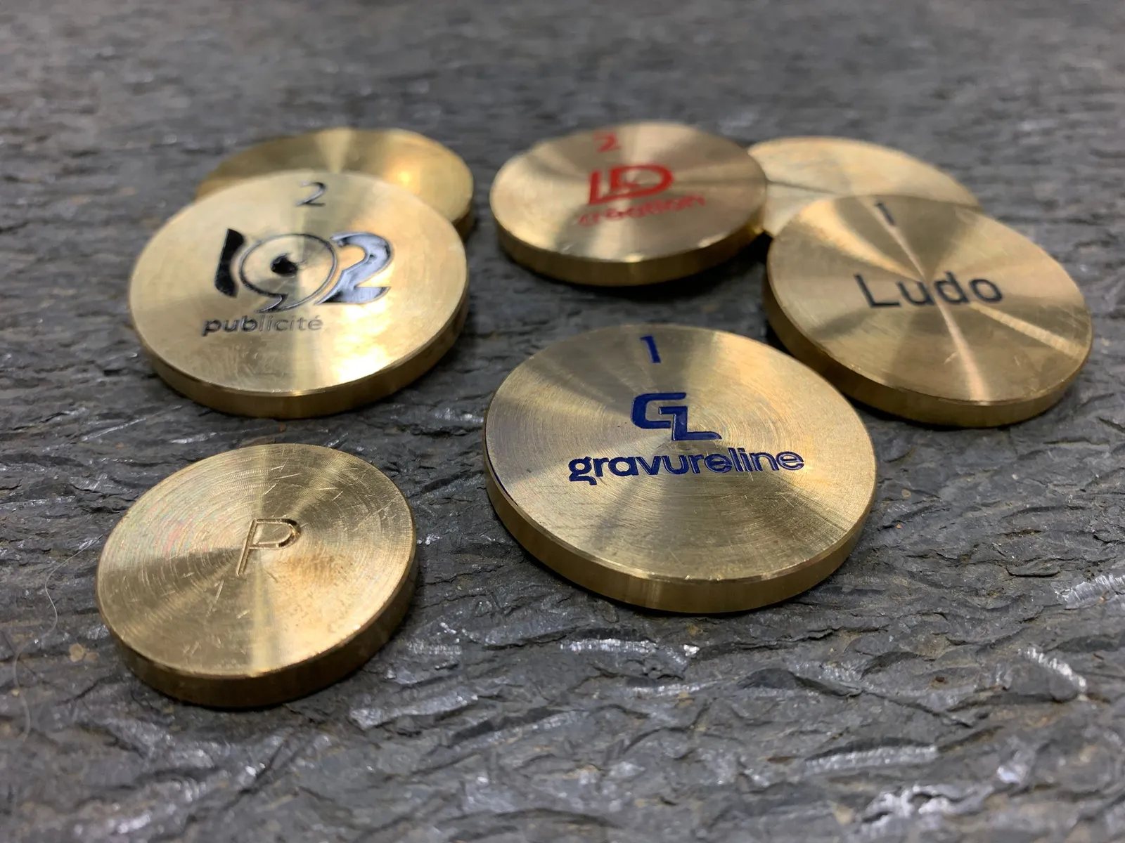 Palets gravés — Gravureline