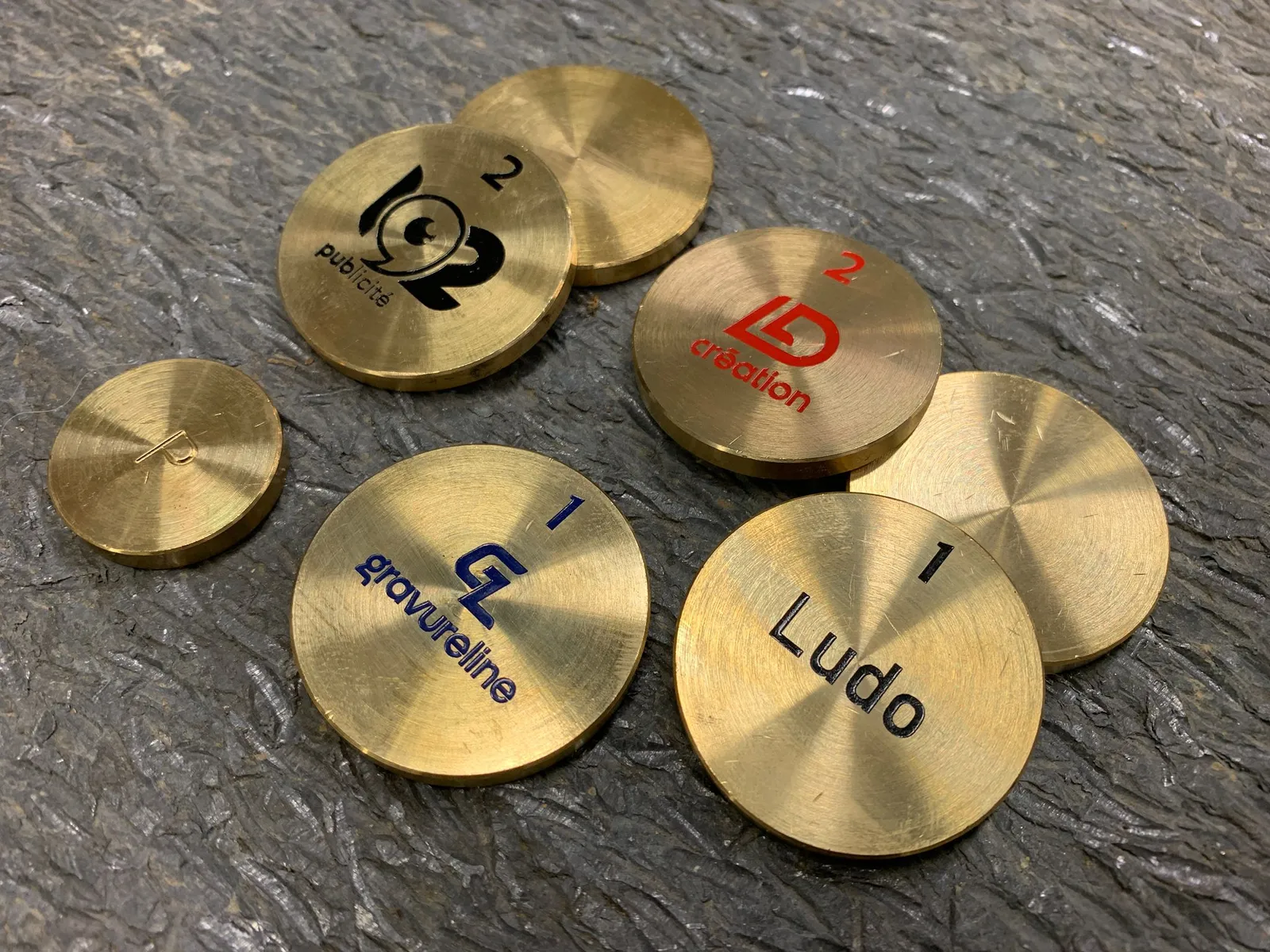 Palets gravés — Gravureline