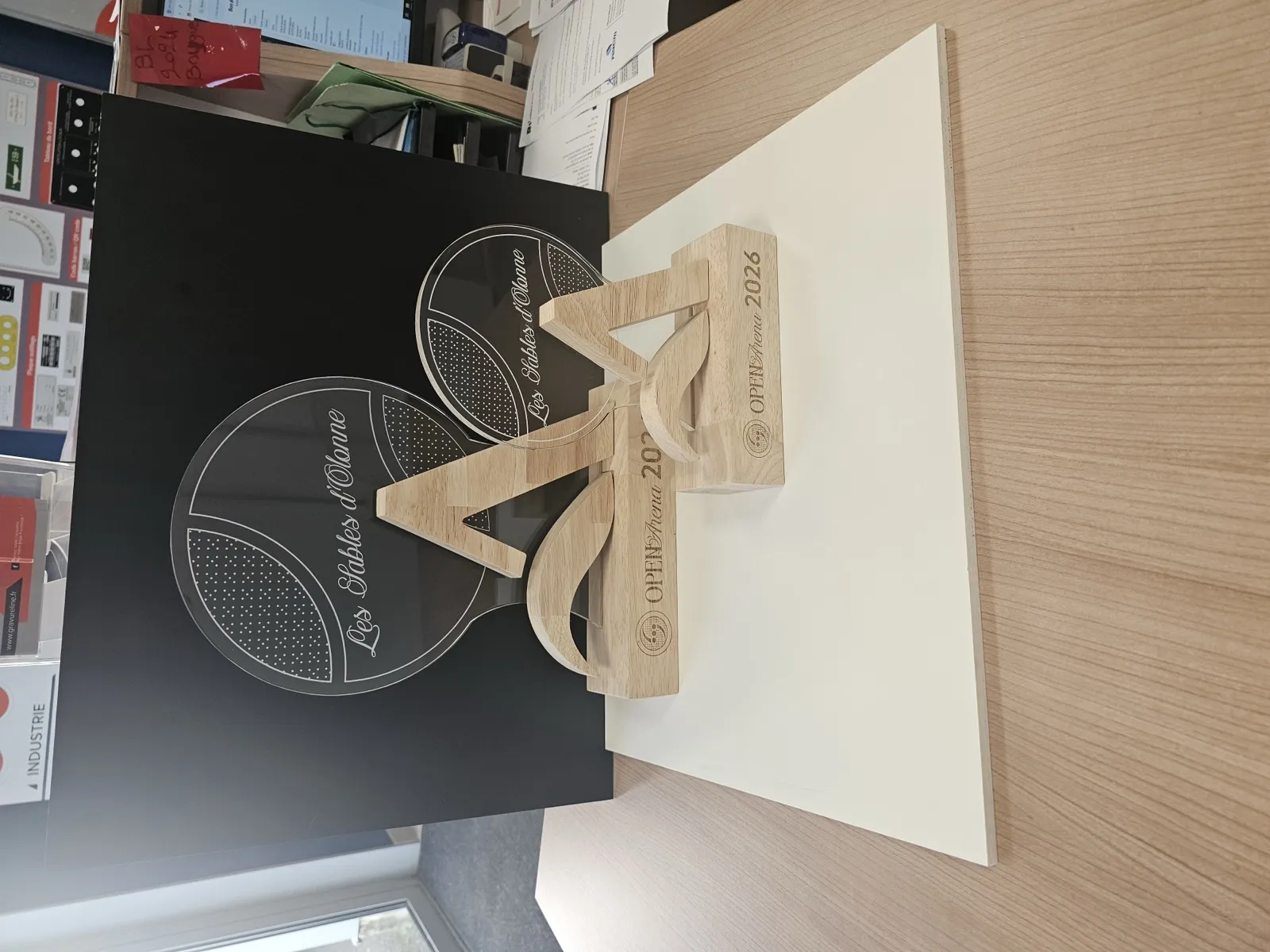 Trophées personnalisés — Gravureline