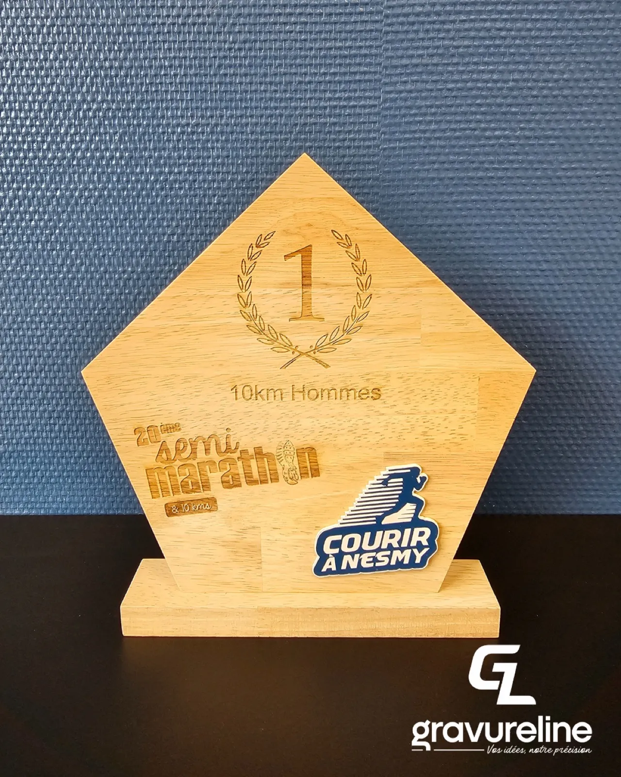 Trophéee bois can (2) — Gravureline